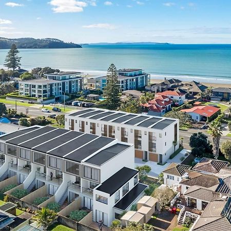 Sunny Beachside Home Orewa Exterior photo